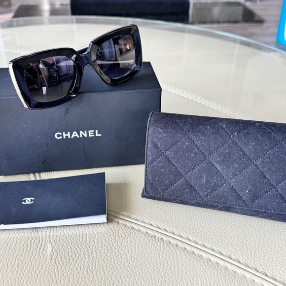 Channel Classic Sunglasses - Picture 3 of 3